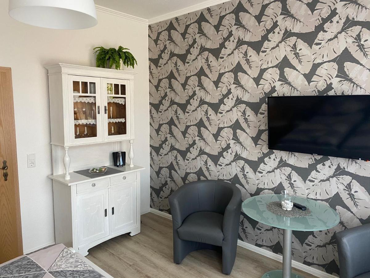 שוורין Ferienwohnung Am Schlossparkcenter מראה חיצוני תמונה