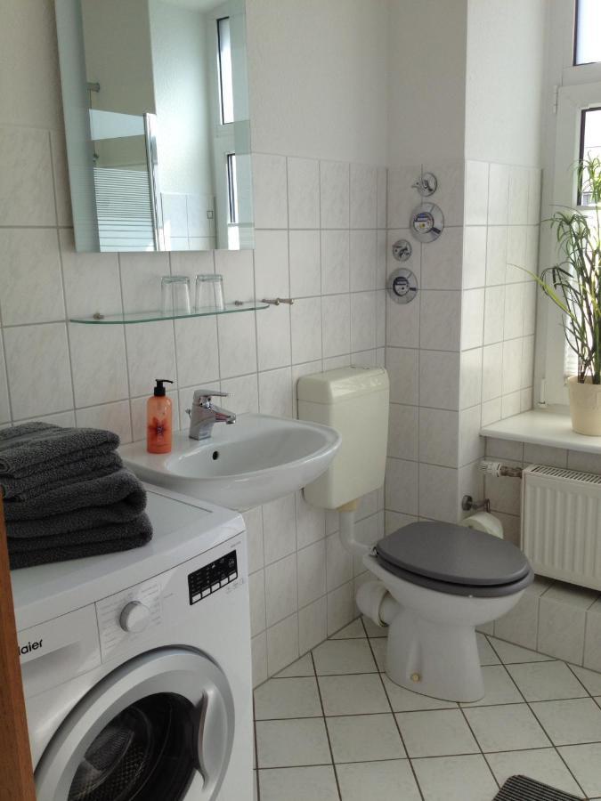 שוורין Ferienwohnung Am Schlossparkcenter מראה חיצוני תמונה