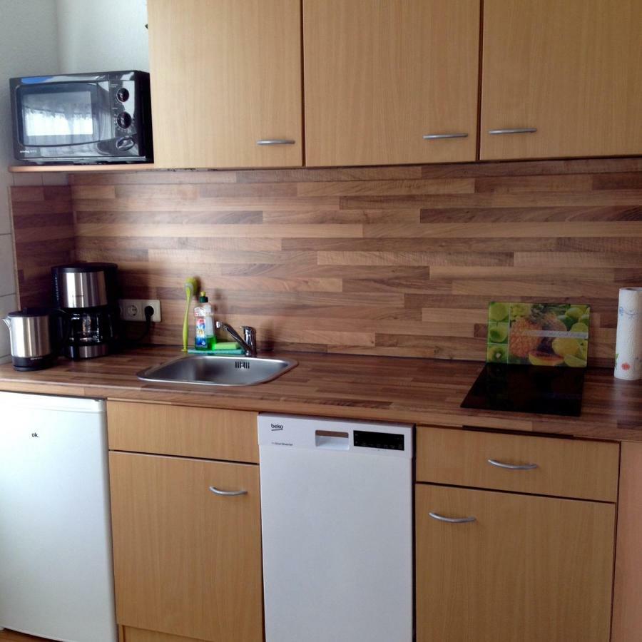 שוורין Ferienwohnung Am Schlossparkcenter מראה חיצוני תמונה