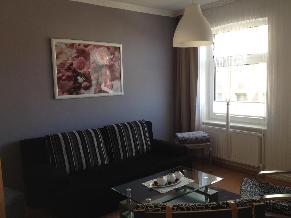 שוורין Ferienwohnung Am Schlossparkcenter מראה חיצוני תמונה